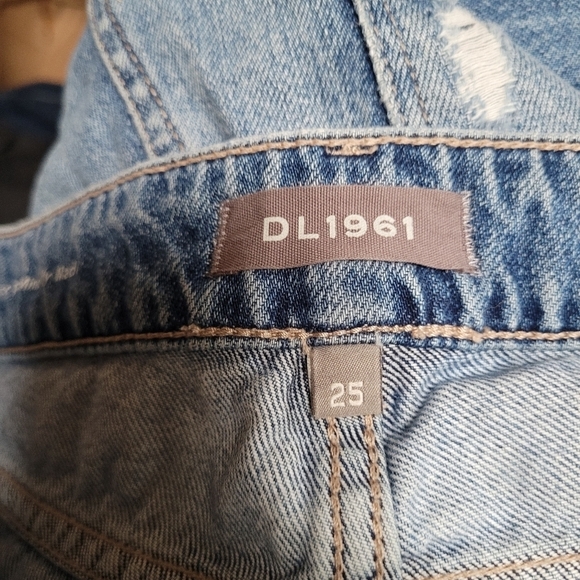 DL1961 Jerry High-Rise Vintage Straight - Picture 3 of 8